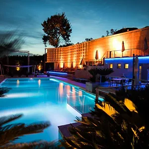 la-villa-resort.it-tuscanyhotel.com/