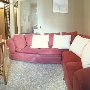  Bed & Breakfast Global House Italy